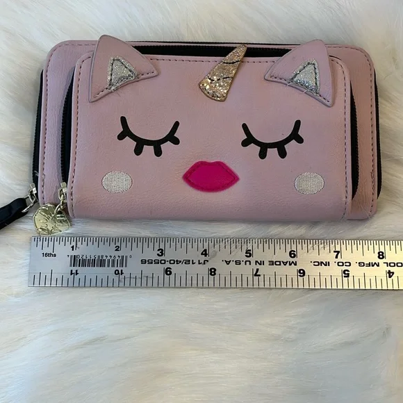 Luv Betsey by Betsey Johnson wallet coin purse cat unicorn pink zipper closure - Picture 10 of 12